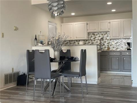 520 S Chaparral Street 402 Corpus Christi TX 78401