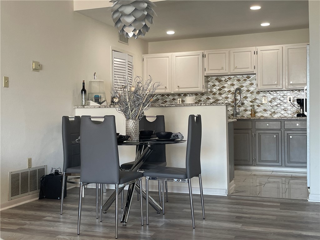 520 S Chaparral Street 402 Corpus Christi TX 78401