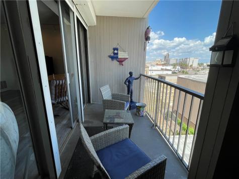 520 S Chaparral Street 402 Corpus Christi TX 78401