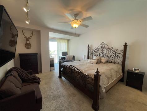 520 S Chaparral Street 402 Corpus Christi TX 78401