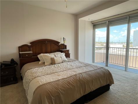 520 S Chaparral Street 402 Corpus Christi TX 78401