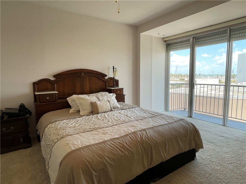 520 S Chaparral Street 402 Corpus Christi TX 78401