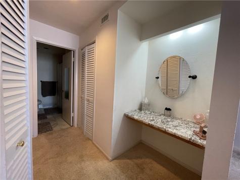 520 S Chaparral Street 402 Corpus Christi TX 78401