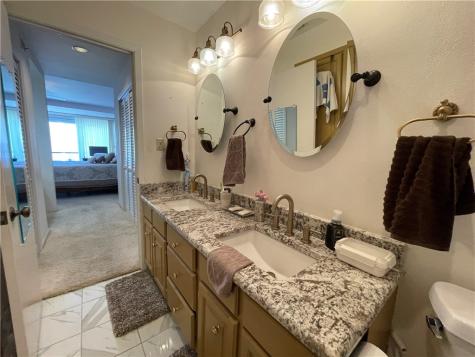 520 S Chaparral Street 402 Corpus Christi TX 78401
