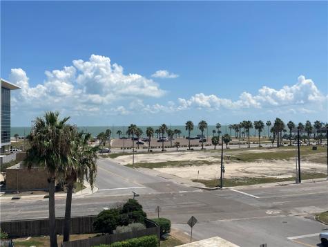 520 S Chaparral Street 402 Corpus Christi TX 78401