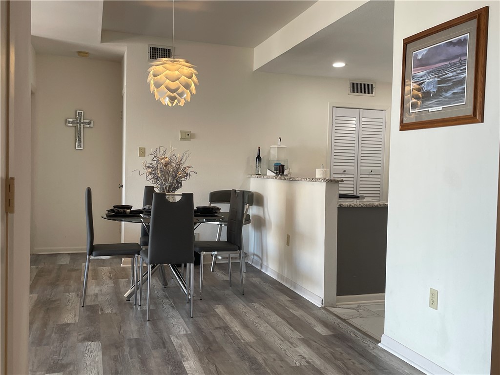 520 S Chaparral Street 402 Corpus Christi TX 78401