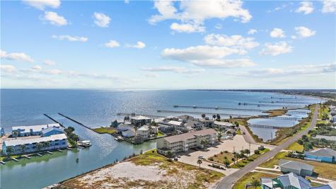 2290 N Fulton Beach 212 Rockport TX 78382