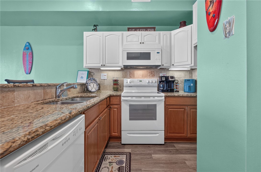 15401 Fortuna Bay Drive 105 Corpus Christi TX 78418