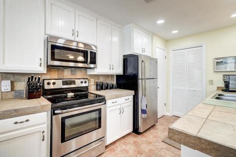 6317 Highway 361 6105 Port Aransas TX 78373