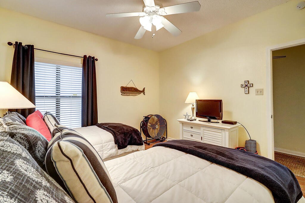 6317 Highway 361 6105 Port Aransas TX 78373