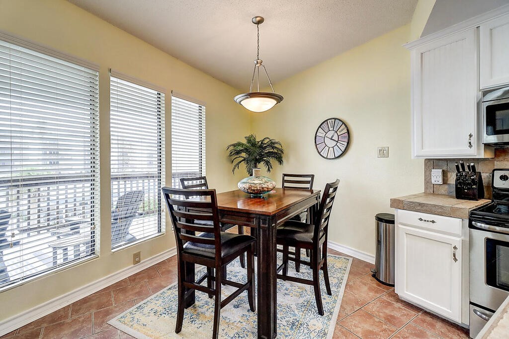 6317 Highway 361 6105 Port Aransas TX 78373