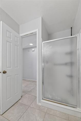 7122 Premont Dr D101 Corpus Christi TX 78414