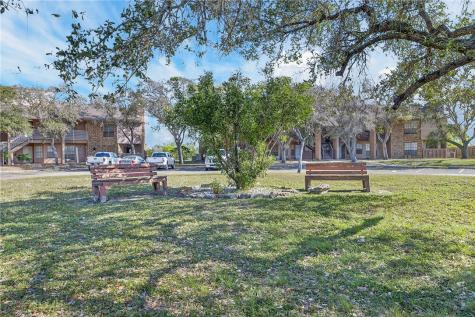 7122 Premont Dr D101 Corpus Christi TX 78414