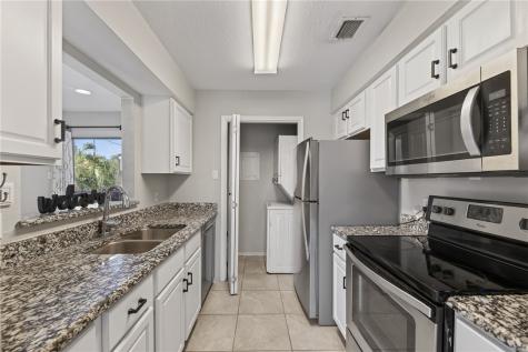 7122 Premont Dr D101 Corpus Christi TX 78414