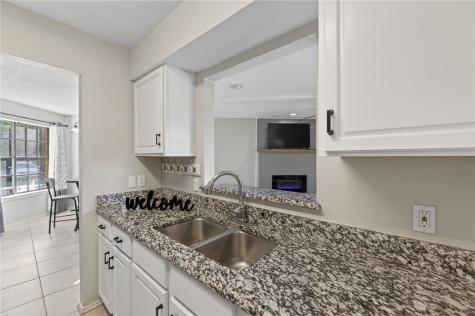 7122 Premont Dr D101 Corpus Christi TX 78414