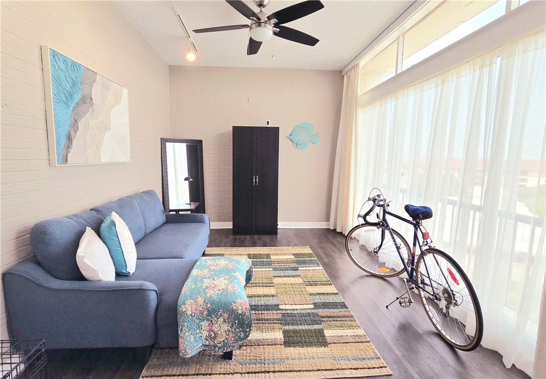 4600 Ocean Drive 605 Corpus Christi TX 78412