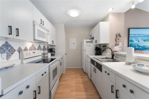 14434 E Cabana Street 305 Corpus Christi TX 78418