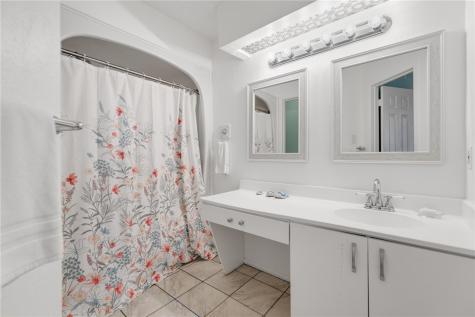 14434 E Cabana Street 305 Corpus Christi TX 78418