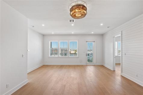 136 W Cotter Avenue 9 Port Aransas TX 78373