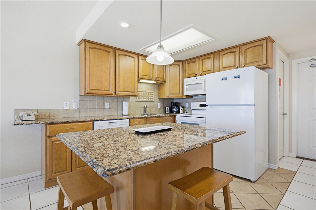 14810 Windward Drive 516 Corpus Christi TX 78418