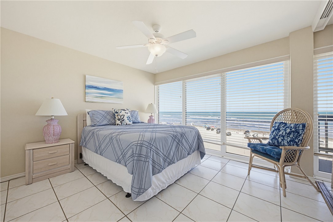 14810 Windward Drive 516 Corpus Christi TX 78418