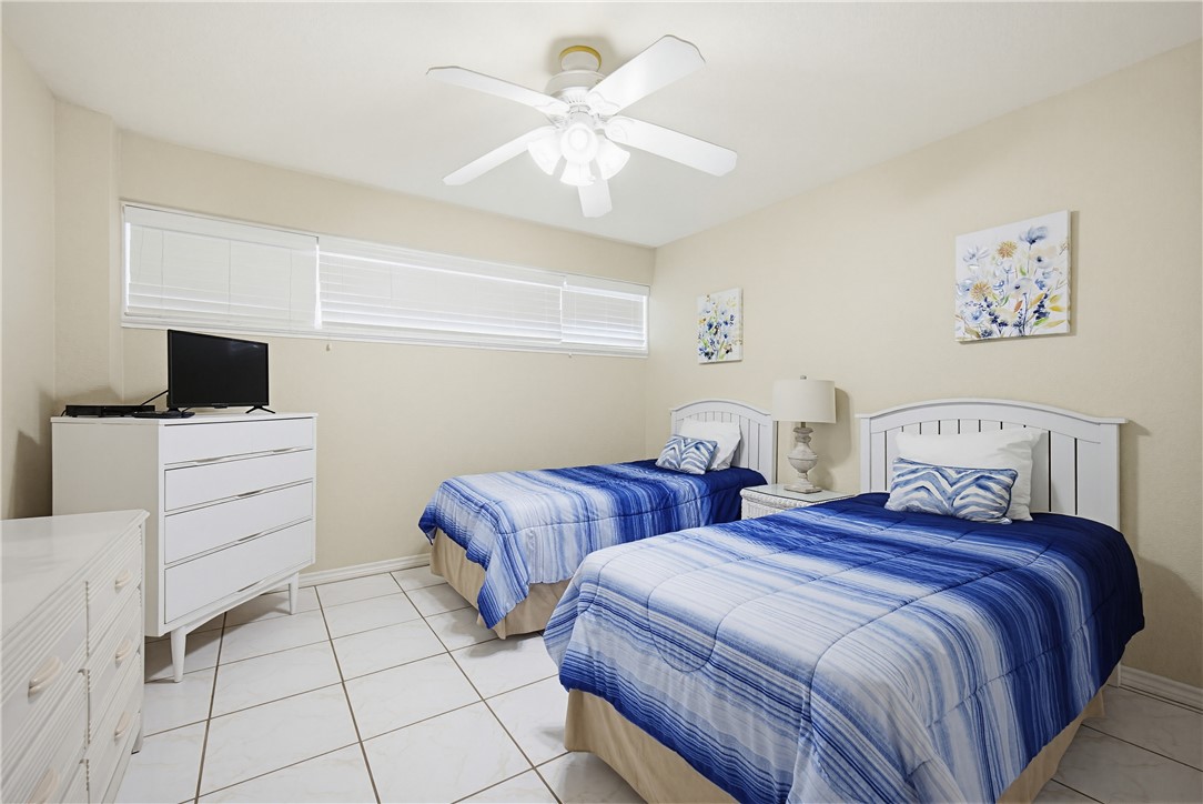 14810 Windward Drive 516 Corpus Christi TX 78418