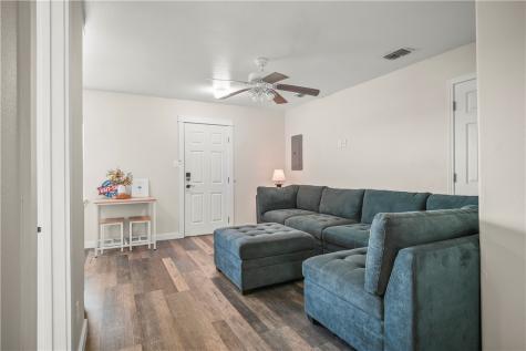1129 S 11th Street 4 Port Aransas TX 78373