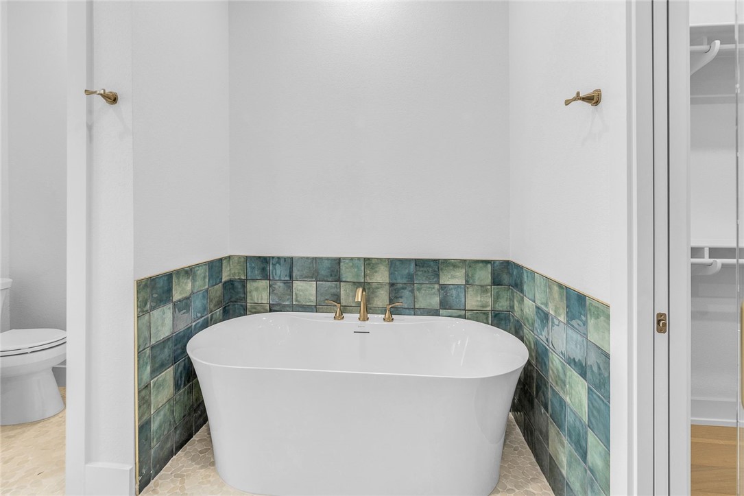 136 W Cotter Avenue 25 Port Aransas TX 78373