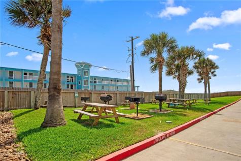800 Sandcastle Drive 311 Port Aransas TX 78373