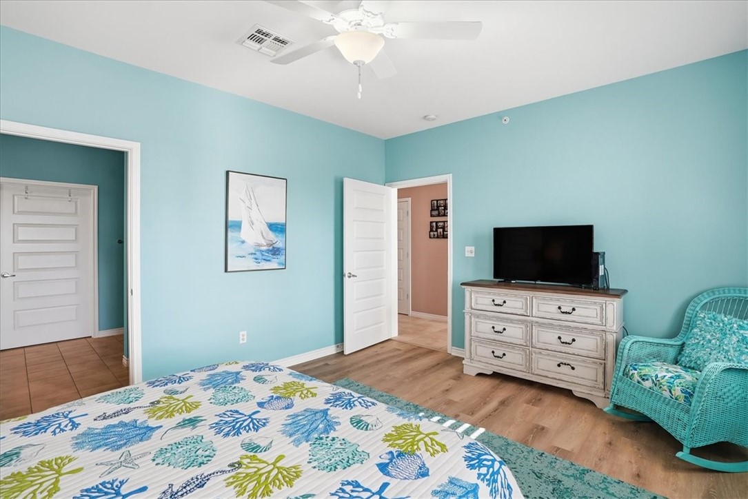28 Sandollar B2 Rockport TX 78382