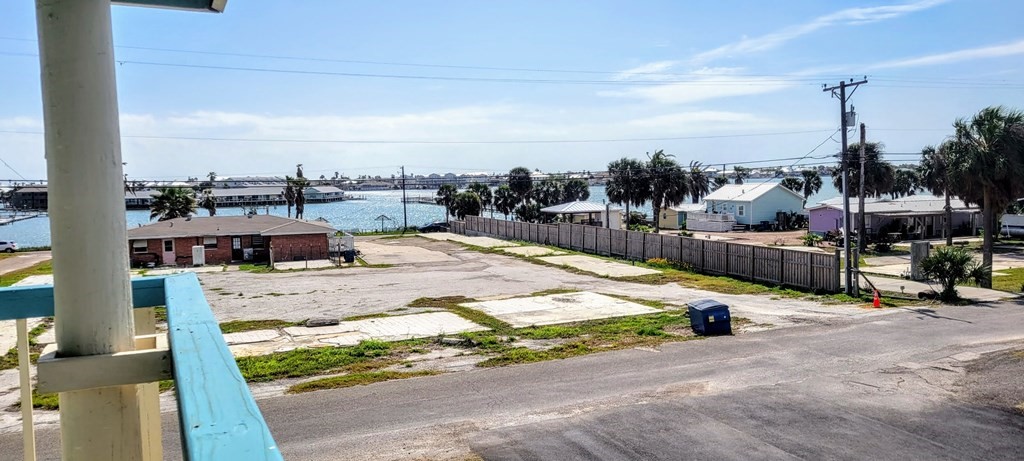 1809 Hillcrest Drive 205 Rockport TX 78382