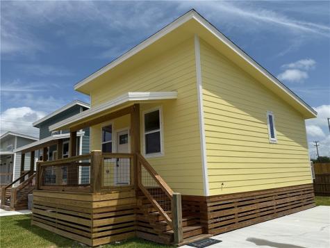 2351 W Market Street 4 Rockport TX 78382