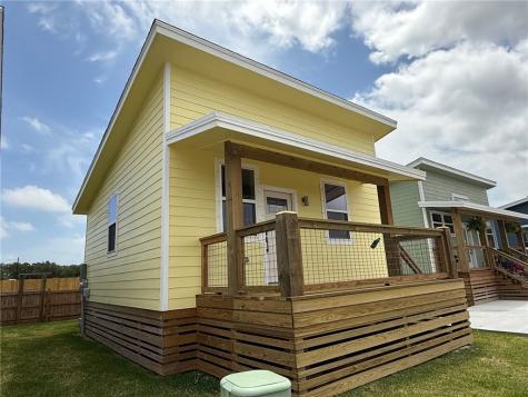 2351 W Market Street 4 Rockport TX 78382