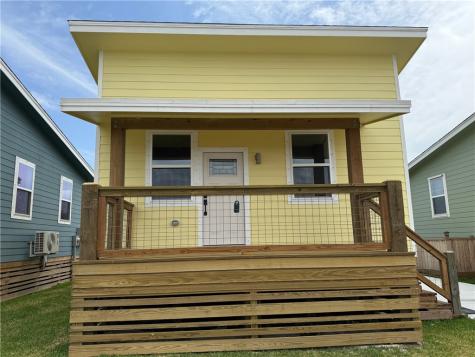 2351 W Market Street 4 Rockport TX 78382