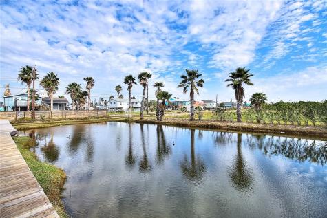 304 W Avenue F 11 Port Aransas TX 78373