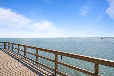 101 Caribbean Drive 5 Corpus Christi TX 78418