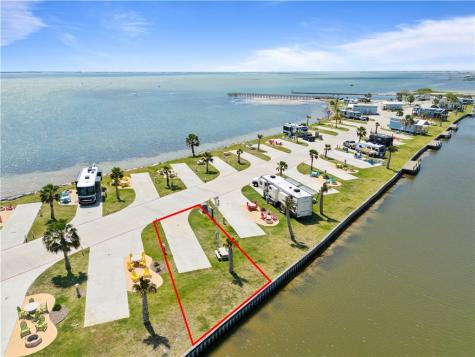 101 Caribbean Drive 5 Corpus Christi TX 78418
