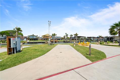 101 Caribbean Drive 5 Corpus Christi TX 78418