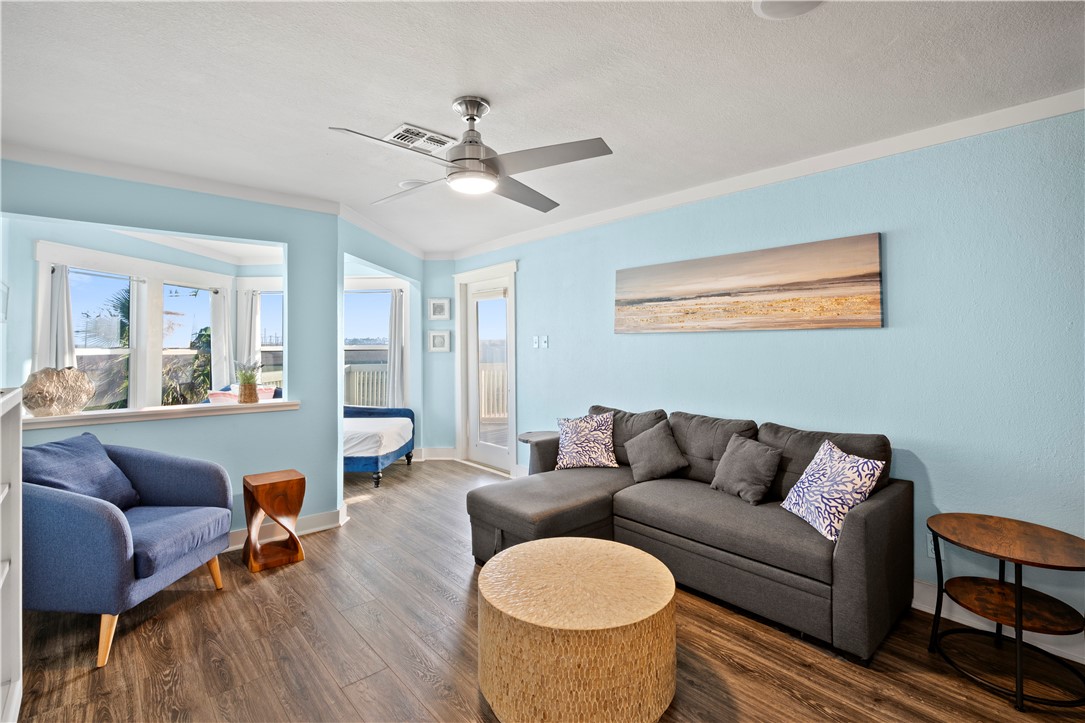 6275 State Highway 361 102 Port Aransas TX 78373