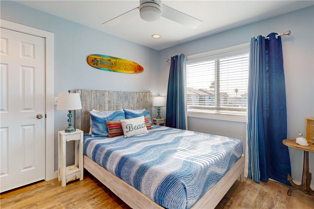 230 Cut Off 217 Port Aransas TX 78373