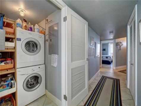 6649 Seacomber Drive 408 Port Aransas TX 78373