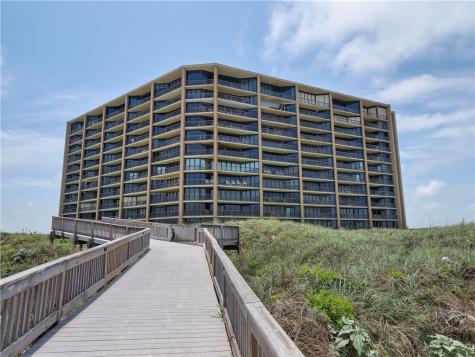 6649 Seacomber Drive 408 Port Aransas TX 78373