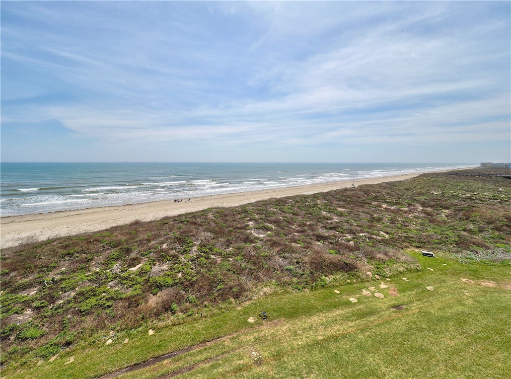 6649 Seacomber Drive 408 Port Aransas TX 78373
