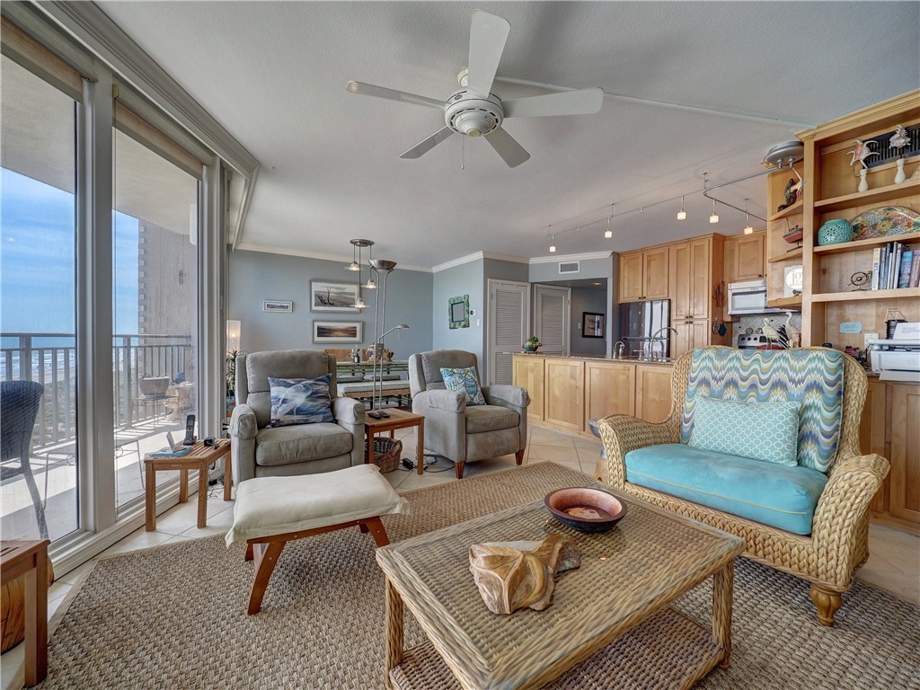 6649 Seacomber Drive 408 Port Aransas TX 78373