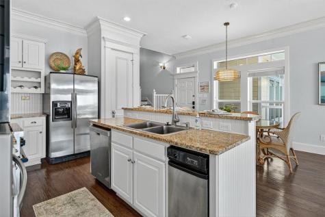 116 W Cotter Avenue H Port Aransas TX 78373