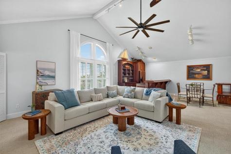 116 W Cotter Avenue H Port Aransas TX 78373