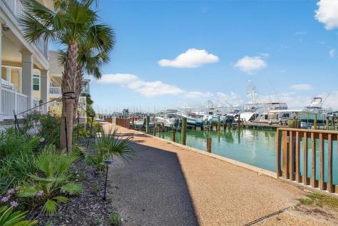 116 W Cotter Avenue H Port Aransas TX 78373