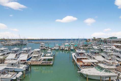 116 W Cotter Avenue H Port Aransas TX 78373