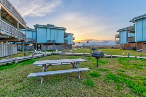 1319 S 11th Street 201 Port Aransas TX 78373