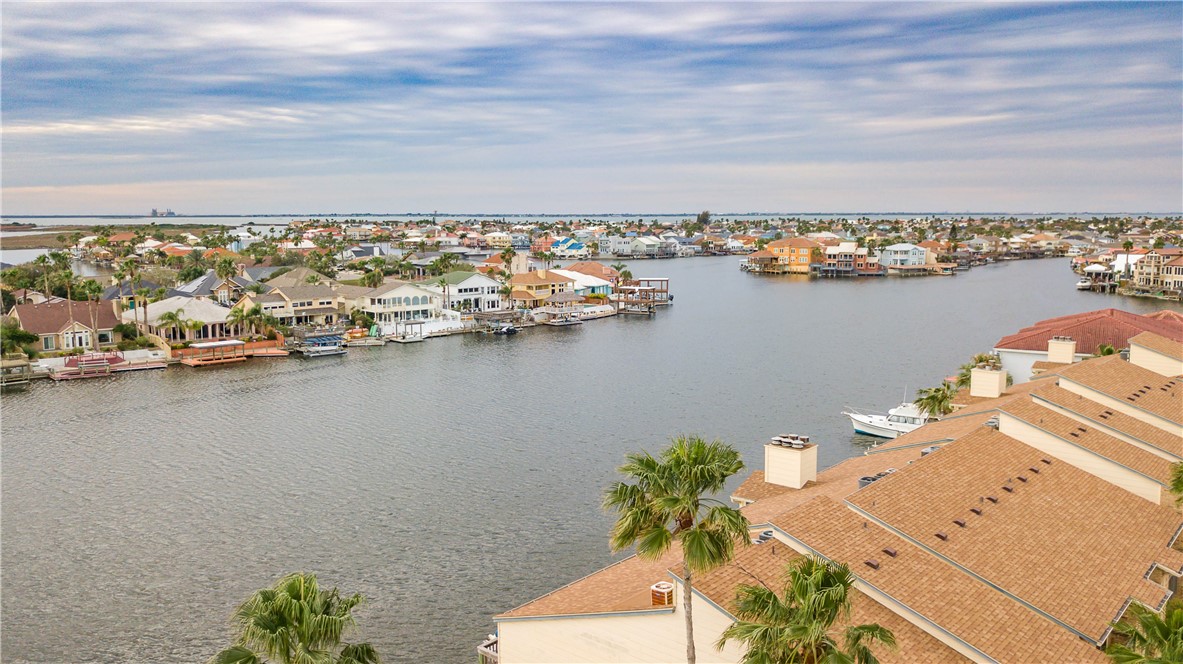 15425 Fortuna Bay Drive 203 Corpus Christi TX 78418